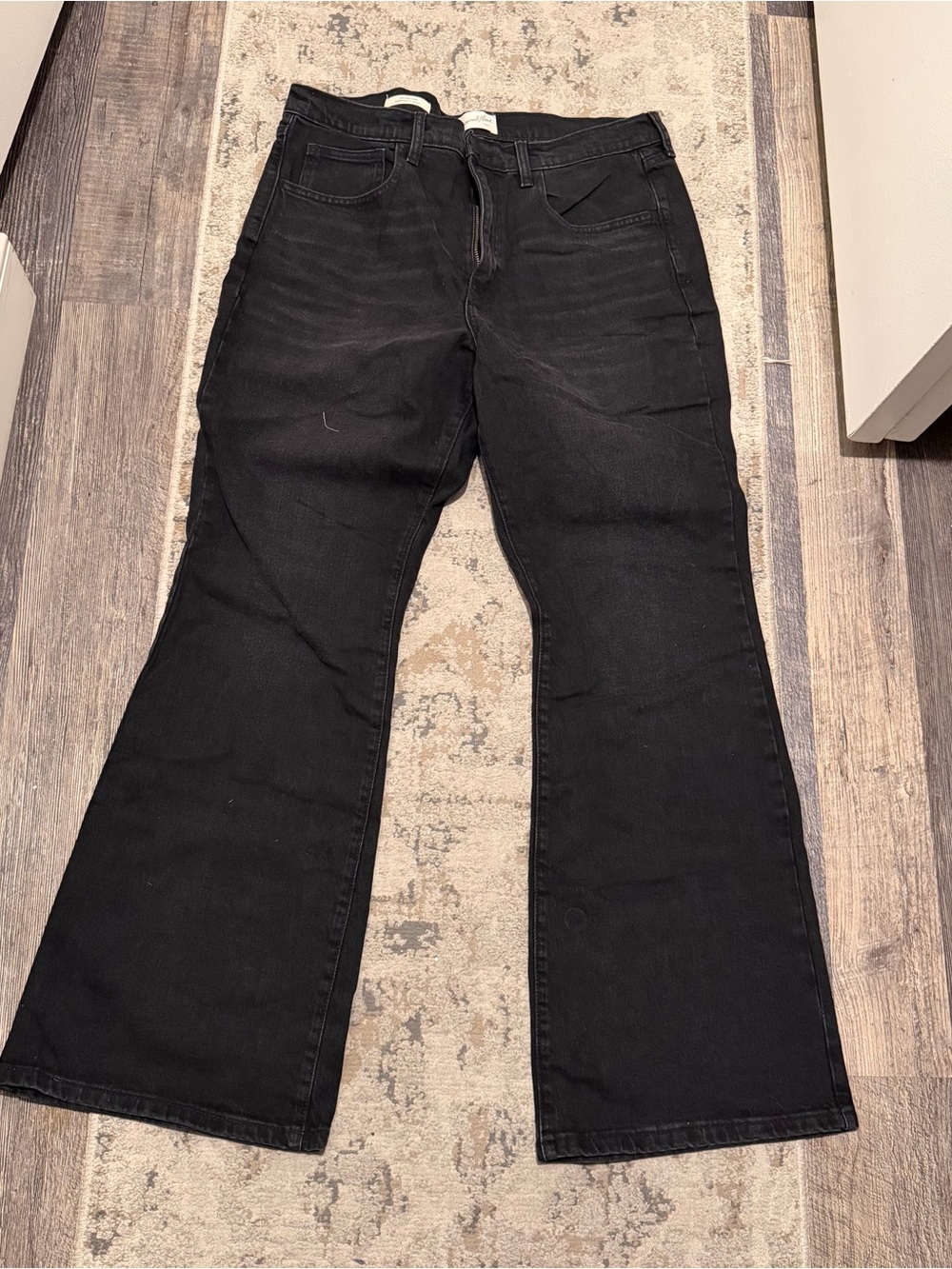 Universal Thread Black Flare Jeans
